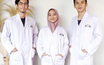 Jas Laboratorium: Fungsi, Jenis, dan Daftar Harga Terbaru 2025